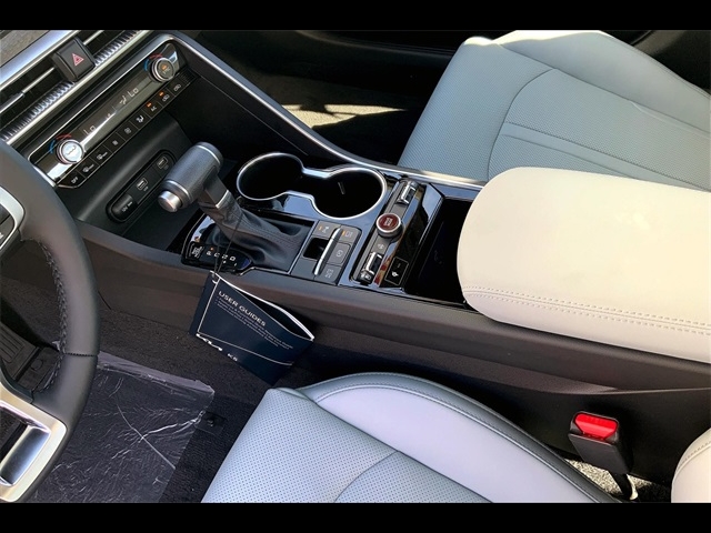 2024 Kia K5 EX:840100