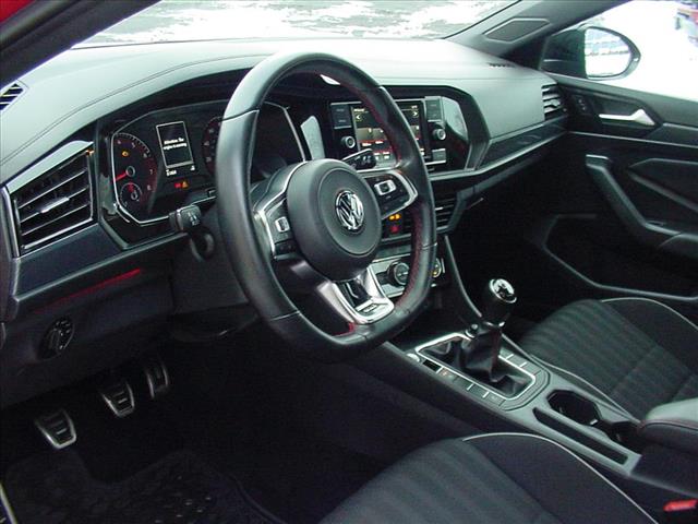 2019 Volkswagen Jetta 35th Anniversary GLI Manual:10420