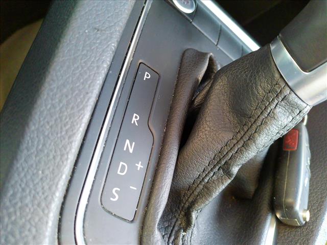 2015 Volkswagen Jetta SE w/ Nav AUTOMATIC:10516