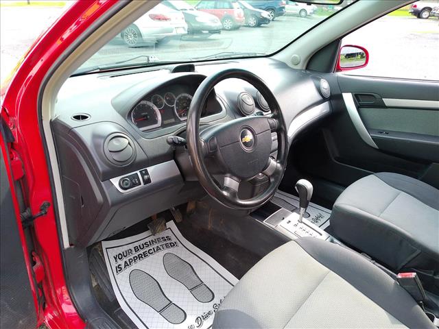 2011 Chevrolet Aveo LT Auto 12 Years Female Adult:10481