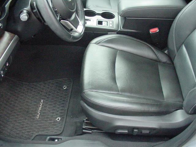 Photo of 2018 Subaru Outback Limited Navigation Eye Sight in Waterloo, NY - 12,  2018 Subaru Outback Limited Navigation Eye Sight:10389
