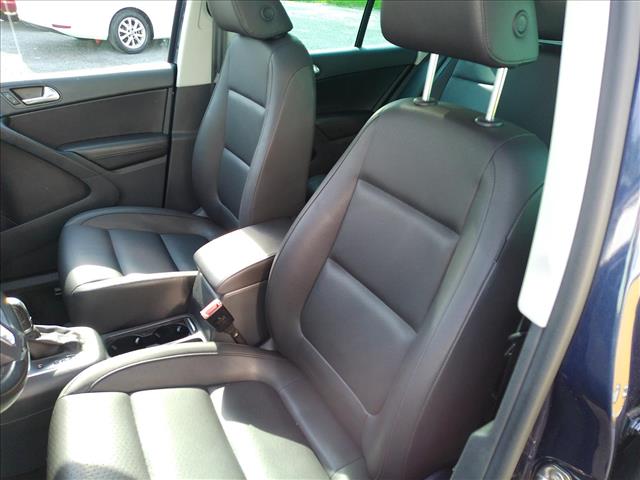2016 Volkswagen Tiguan SE 4 Motion:10500