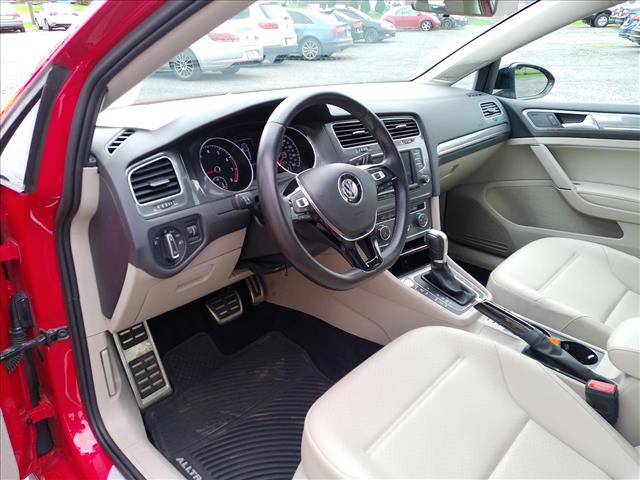 2017 Volkswagen Golf Alltrack Alltrack TSI SE 4 Motion:10459