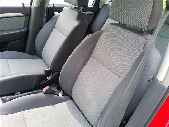 2011 Chevrolet Aveo LT Auto 12 Years Female Adult:10481