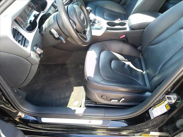 2016 Audi A4 6spd Premium 6spd MANUAL:10527