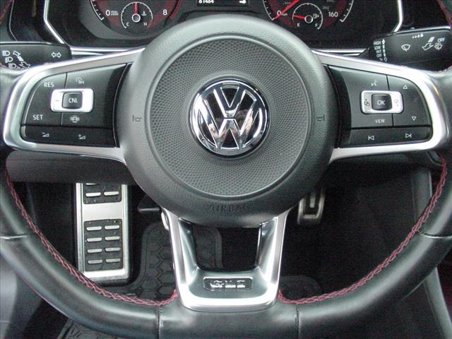 2019 Volkswagen Jetta 35th Anniversary GLI Manual:10420