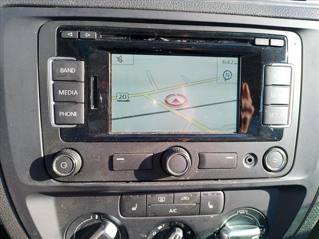 2015 Volkswagen Jetta SE w/ Nav AUTOMATIC:10516