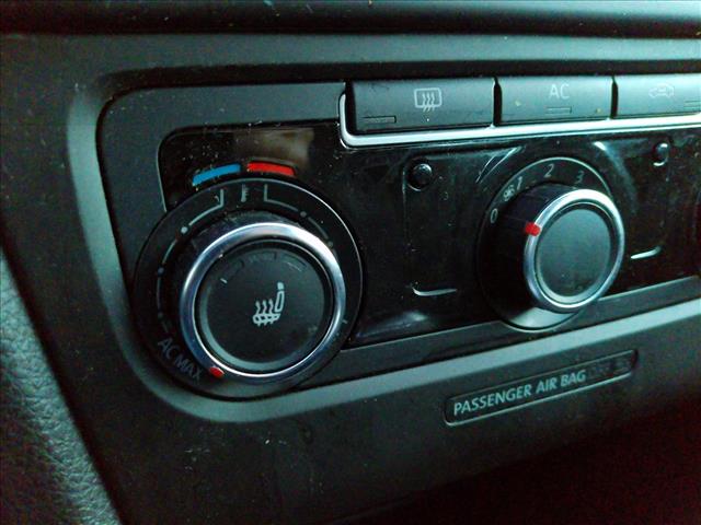2012 Volkswagen GTI 2l 6spd MANUAL Select Trade:10563