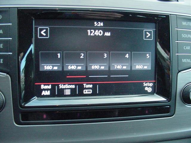 Photo of 2015 Volkswagen Golf SportWagen S Tsi 5spd MANUAL ONE OWNER in Waterloo, NY - 16,  2015 Volkswagen Golf SportWagen S Tsi 5spd MANUAL ONE OWNER:10376