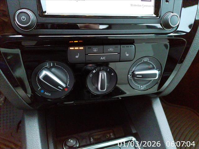 2016 Volkswagen Jetta Sport 5spd:10435