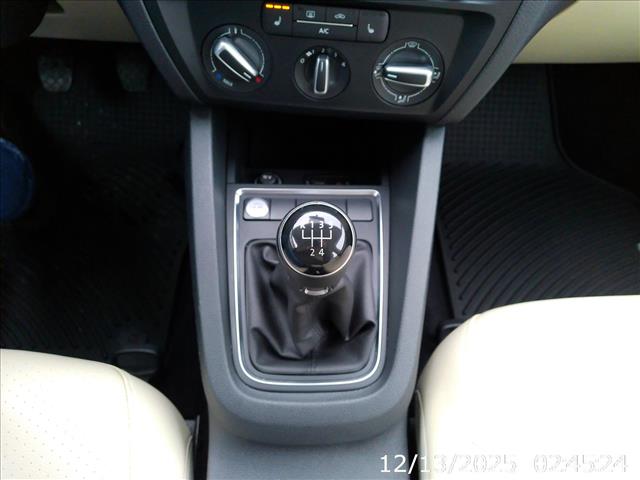 2018 Volkswagen Jetta SE Manual 5spd RARE LOW MILES:10431