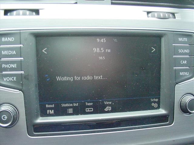 2017 Volkswagen Golf TSI photo 17