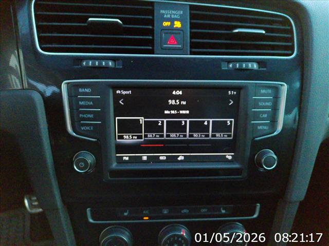 2017 Volkswagen Golf GTI SE Manual:10438