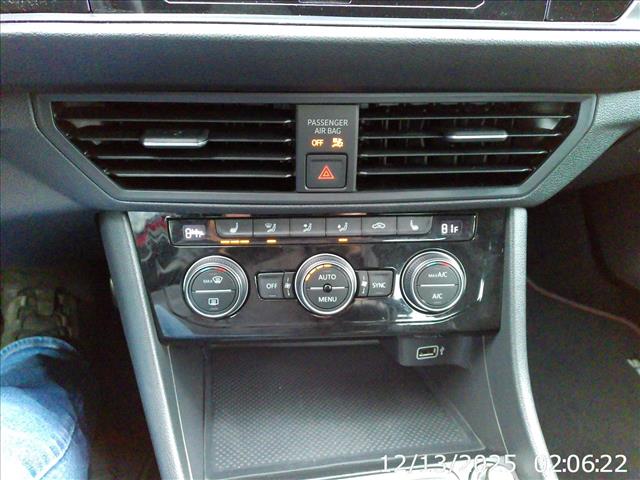 2019 Volkswagen Jetta 35th Anniversary Gli Manual:10430