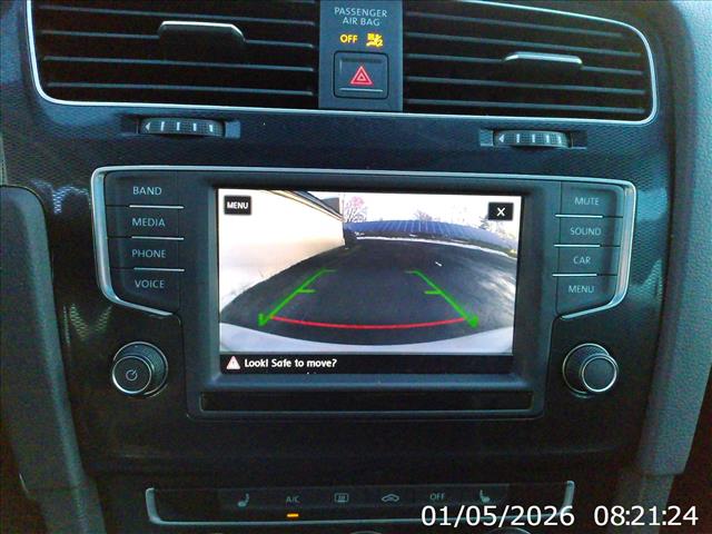 2017 Volkswagen Golf GTI SE Manual:10438