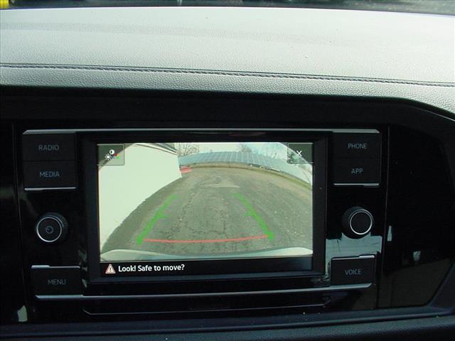 2020 Volkswagen Jetta R Line Manual EPA 40MPG Hwy:10410