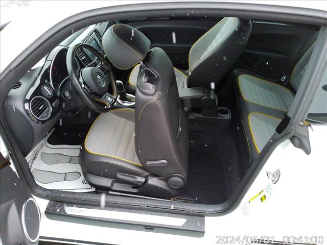 2016 Volkswagen Beetle Dune 1 OWNER:10429