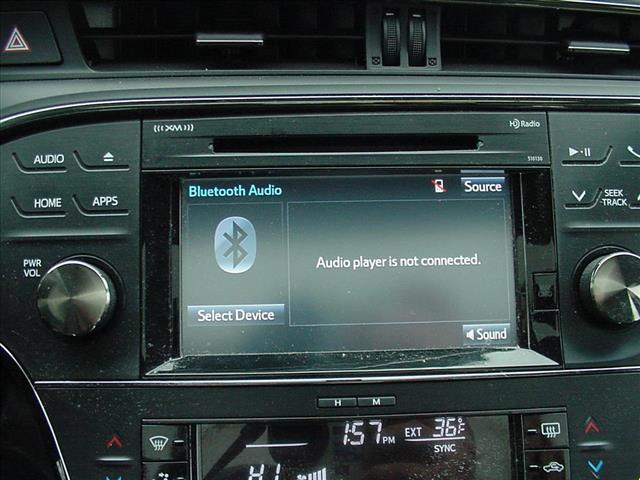 2016 Toyota Avalon XLE Two Owner Dealer Serviced:10412