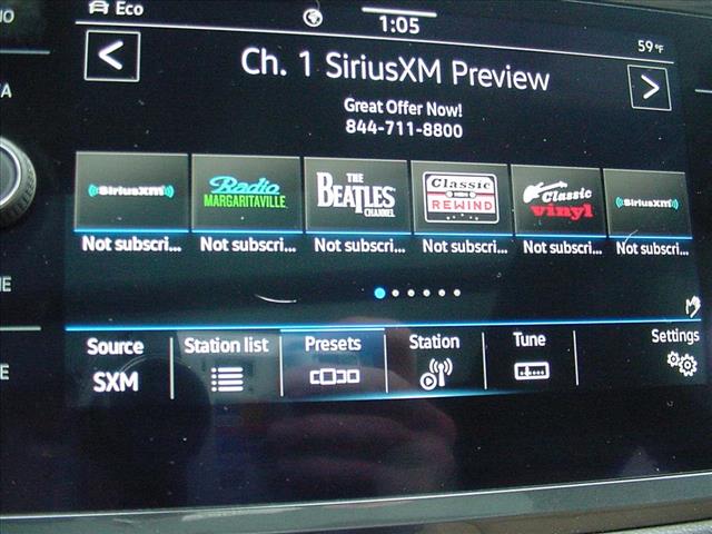 2022 Volkswagen Tiguan SE ONE OWNER All Wheel Drive:10388