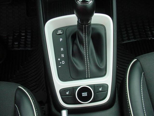 Photo of 2022 Hyundai VENUE Limited Corporate then Local in Waterloo, NY - 19,  2022 Hyundai VENUE Limited Corporate then Local:10387