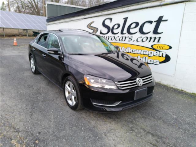 2012 Volkswagen Passat SE 2.5l Sunroof NEW VW TRADE  10461