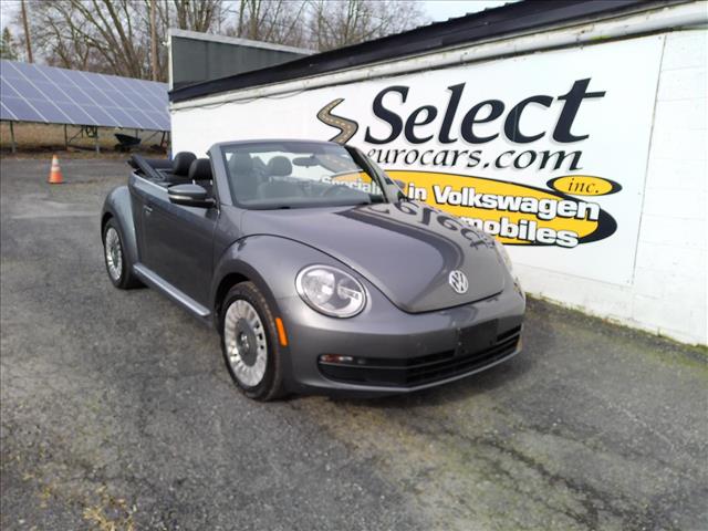2014 Volkswagen Beetle Convertible Convertible 2.5l  10460