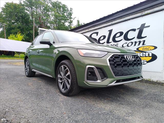 2022 Audi Q5 S Line LOW Mileage  10564