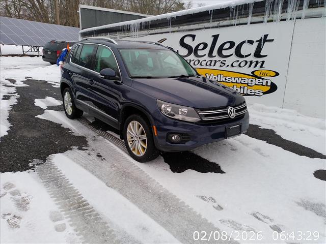 2014 Volkswagen Tiguan  10445