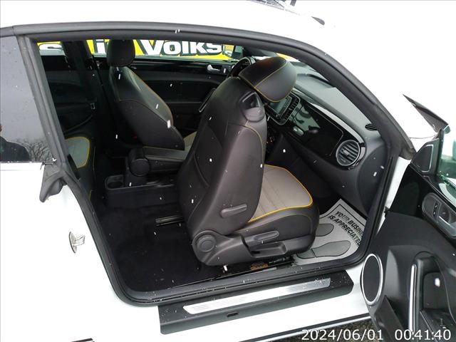 2016 Volkswagen Beetle Dune 1 OWNER:10429