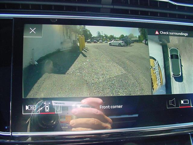 2021 Audi Q7 Premium Plus photo 18