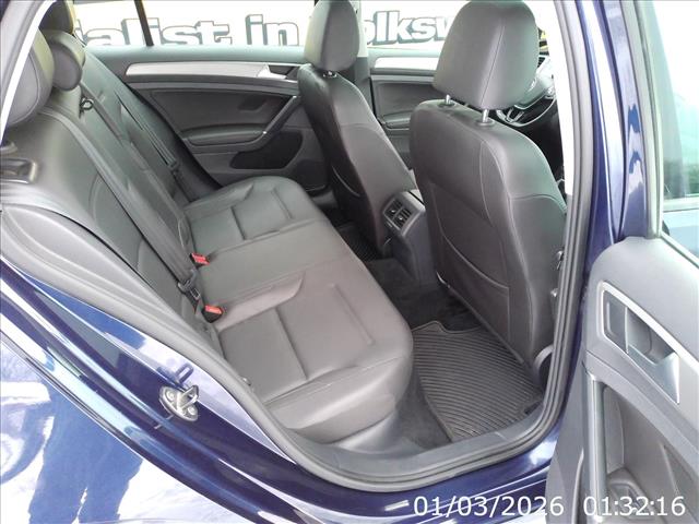 2015 Volkswagen Golf S 5spd Tsi Sunroof:10436