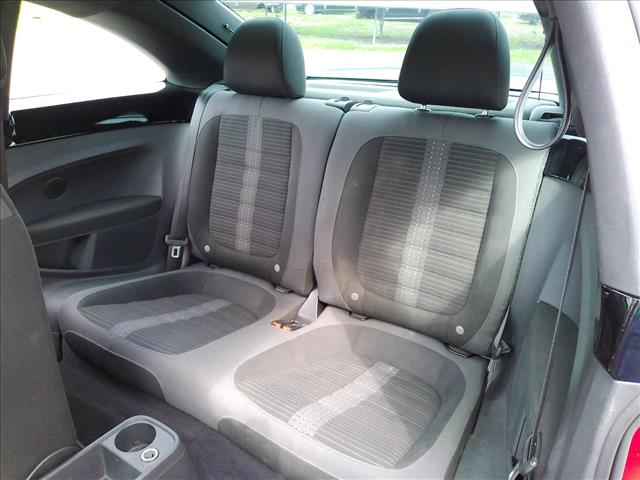 2012 Volkswagen Beetle Turbo 2.0:10470