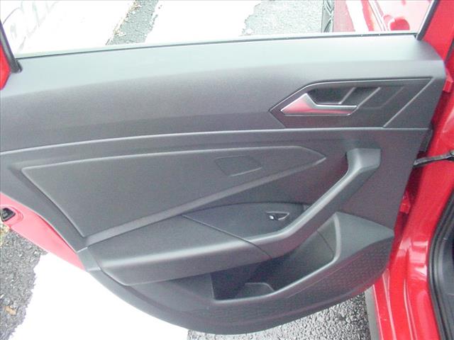 2019 Volkswagen Jetta 35th Anniversary GLI Manual:10420