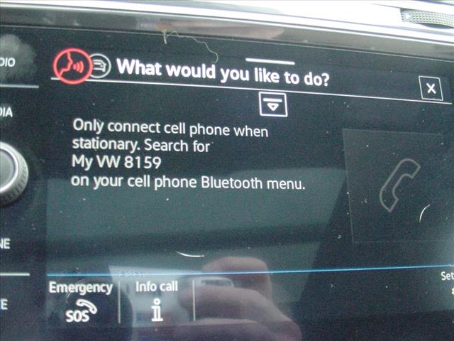 2022 Volkswagen Tiguan SE ONE OWNER All Wheel Drive:10388