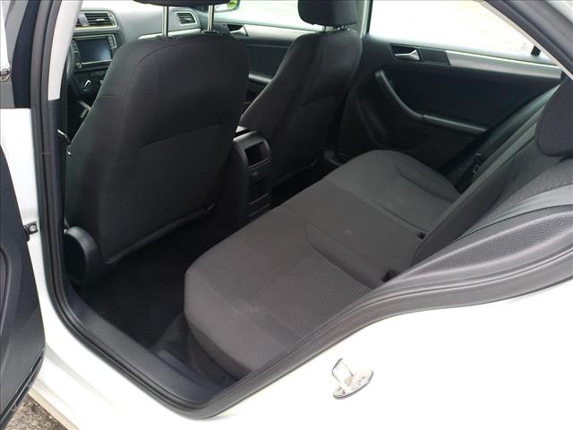 2016 Volkswagen Jetta SE 1.4T EPA 38MPG   Highway!:10555