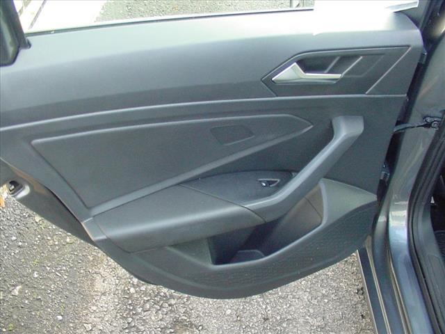 2020 Volkswagen Jetta R Line Manual EPA 40MPG Hwy:10410