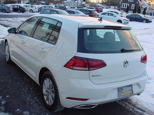 2019 Volkswagen Golf S Manual:10424