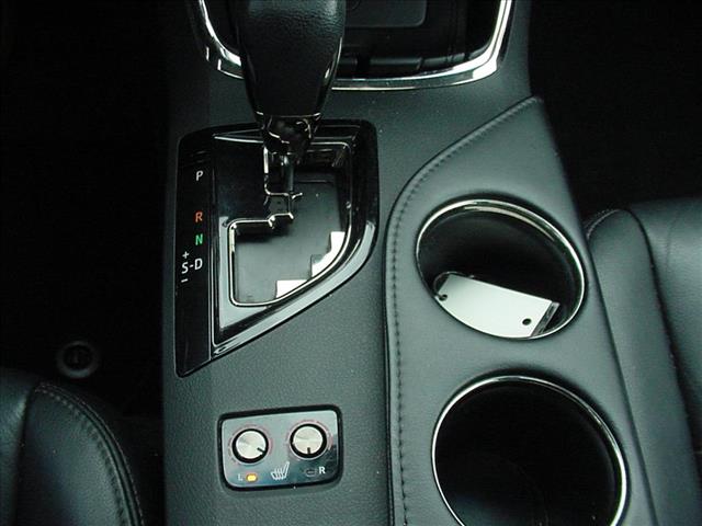 2016 Toyota Avalon XLE Two Owner Dealer Serviced:10412