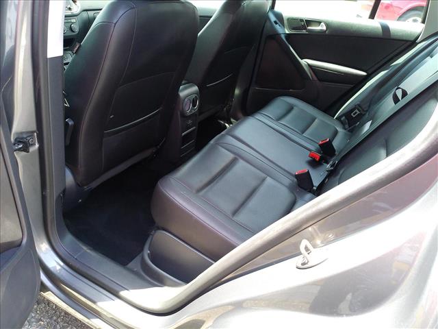 2016 Volkswagen Tiguan S4 Motion All Wheel Drive:10519