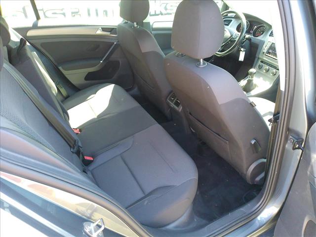 2017 Volkswagen Golf S 5spd Manual ONE OWNER:10496