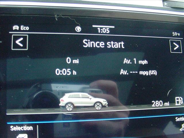 2022 Volkswagen Tiguan SE ONE OWNER All Wheel Drive:10388