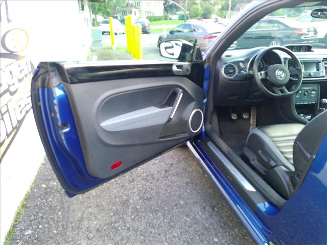 2013 Volkswagen Beetle Turbo 6spd Manual:10531