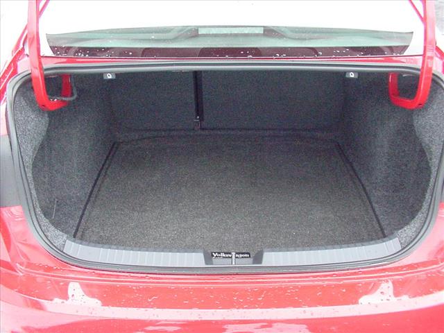 2019 Volkswagen Jetta 35th Anniversary GLI Manual:10420