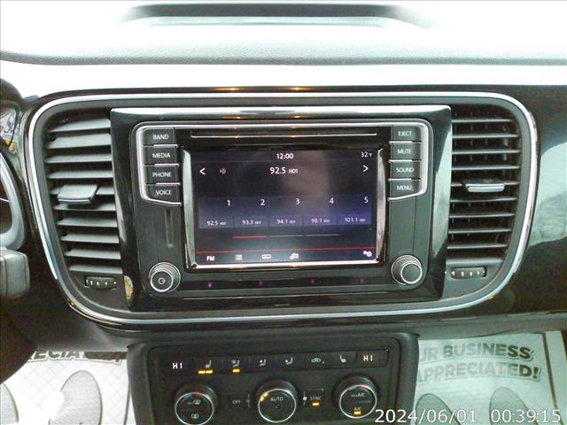 2016 Volkswagen Beetle Dune 1 OWNER:10429