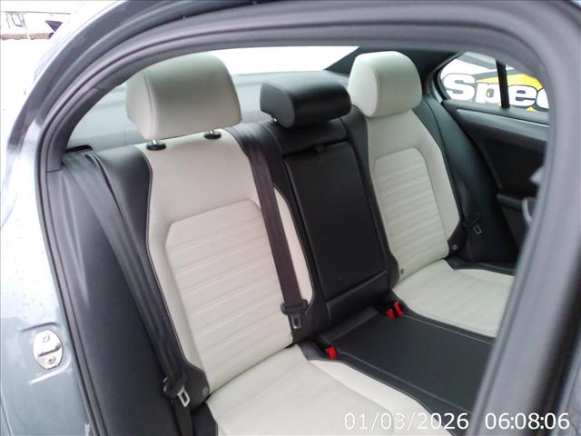 2016 Volkswagen Jetta Sport 5spd:10435