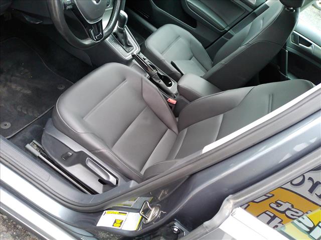 2015 Volkswagen Golf SportWagen SportWagen Tdi DSG ONE OWNER:10468