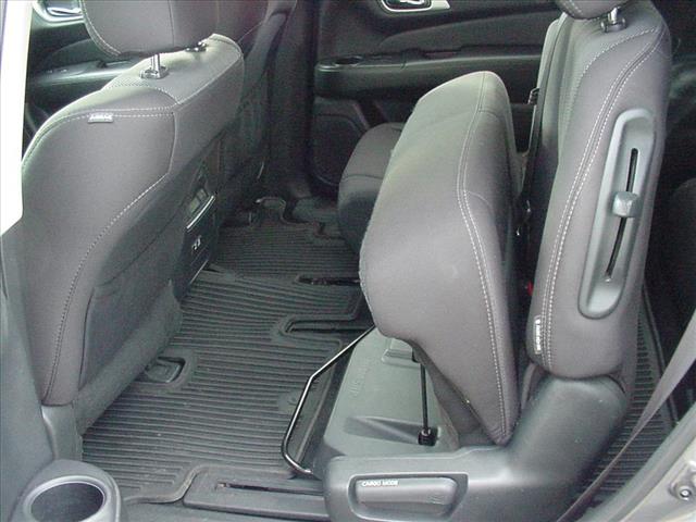 2019 Nissan Pathfinder S 4x4 SEATS SEVEN:10411