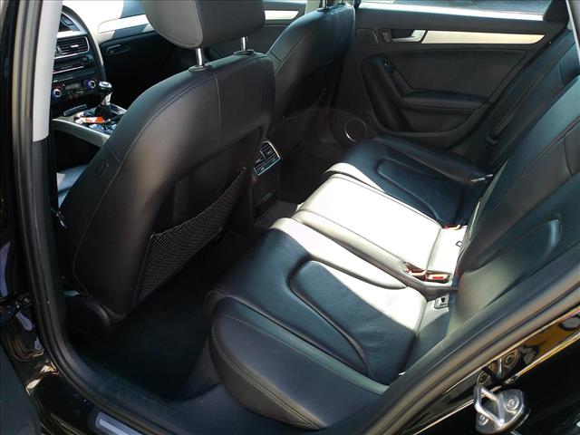 2016 Audi A4 6spd Premium 6spd MANUAL:10527