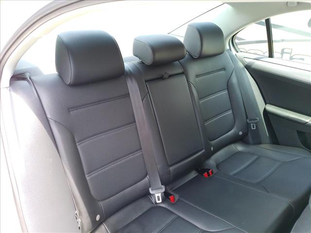 2017 Volkswagen Jetta SE Manual:10505