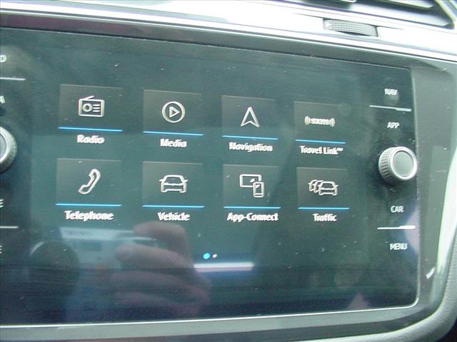 2019 Volkswagen Tiguan SEL Premium photo 20